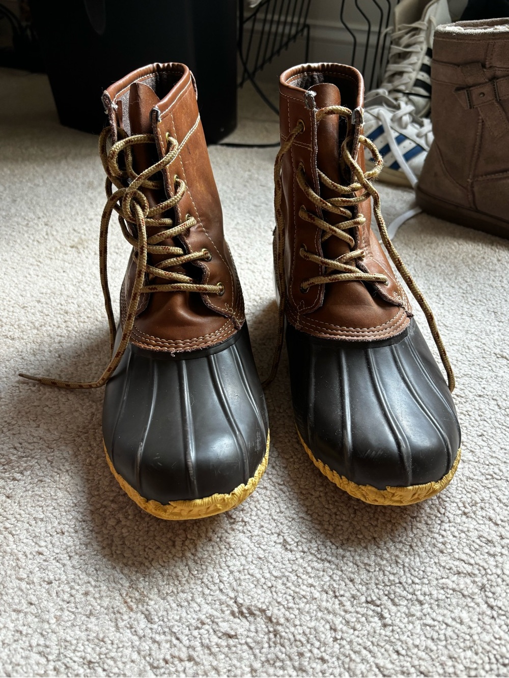 Khombu Brown Leather & Black Rubber Lace-Up Duck Boots